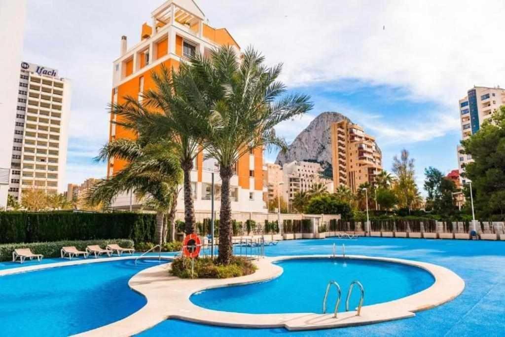 Apartment With Sea View Pool & Private Parking 卡尔佩 外观 照片